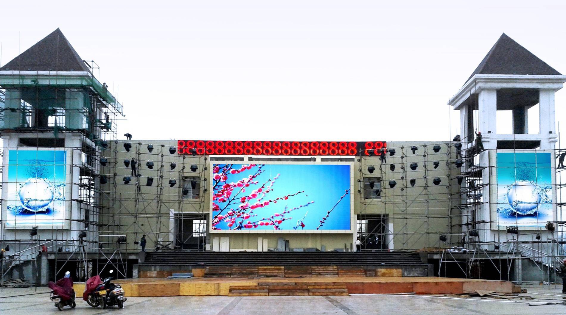 AMOUY艾默依P5戶(hù)外LED顯示屏